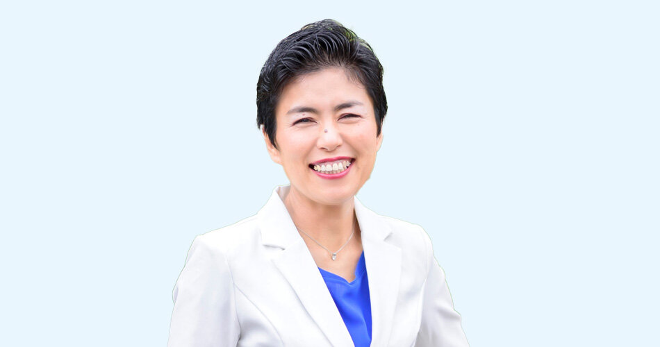 鮎川真弓