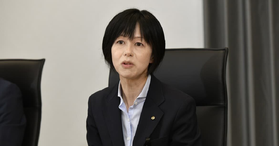 岩井由香次長